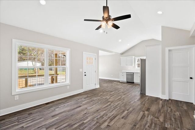 121 Eugenia Drive, Dalton, GA 30721