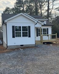 121 Eugenia Drive, Dalton, GA 30721