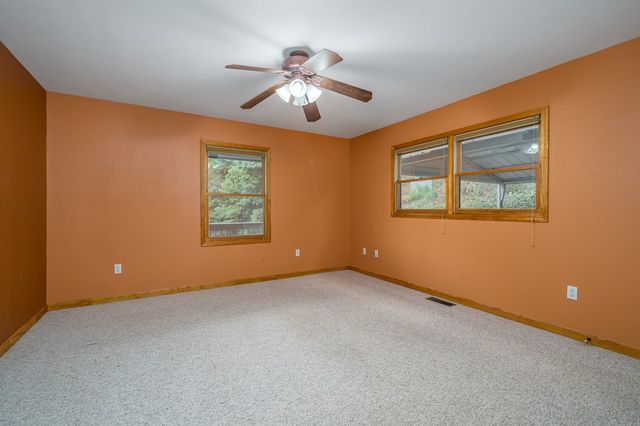 818 Five Forks Drive, Murphy, NC 28906