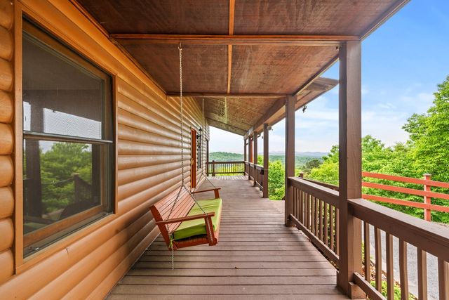 818 Five Forks Drive, Murphy, NC 28906