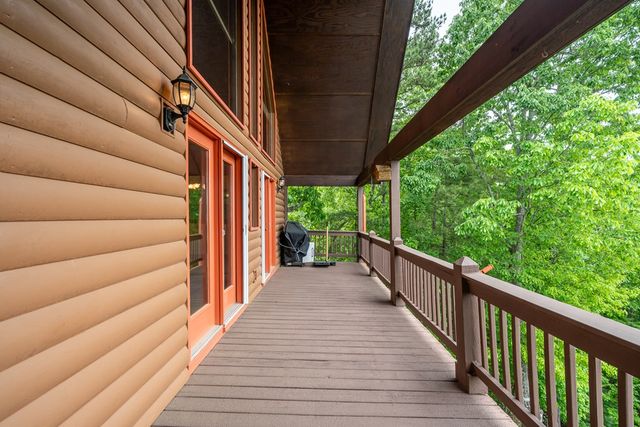 818 Five Forks Drive, Murphy, NC 28906