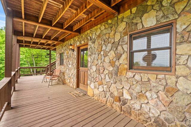 818 Five Forks Drive, Murphy, NC 28906