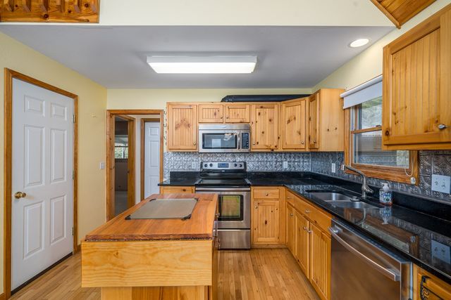 818 Five Forks Drive, Murphy, NC 28906