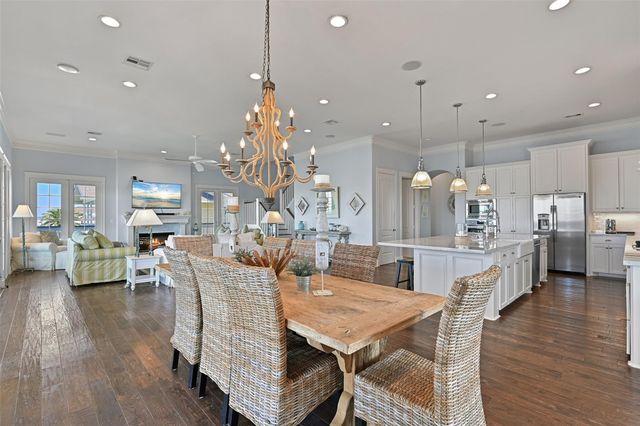 1243 Pilot Lane, Galveston, TX 77554