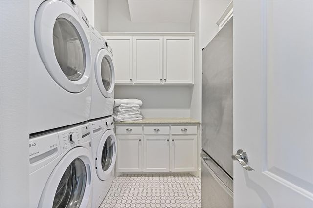 1243 Pilot Lane, Galveston, TX 77554