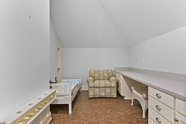 1243 Pilot Lane, Galveston, TX 77554