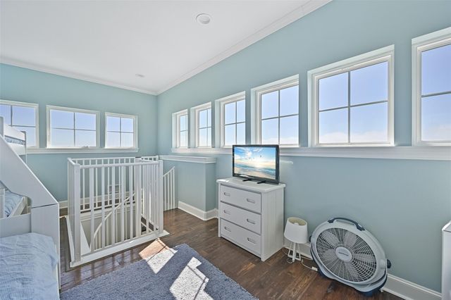 1243 Pilot Lane, Galveston, TX 77554