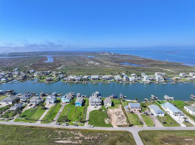 1243 Pilot Lane, Galveston, TX 77554
