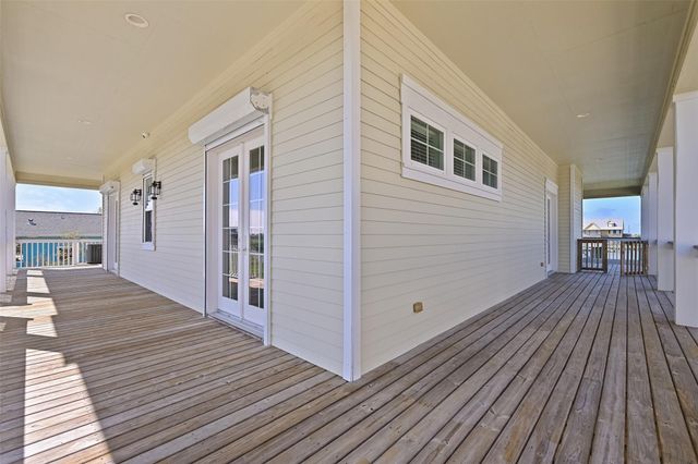 1243 Pilot Lane, Galveston, TX 77554