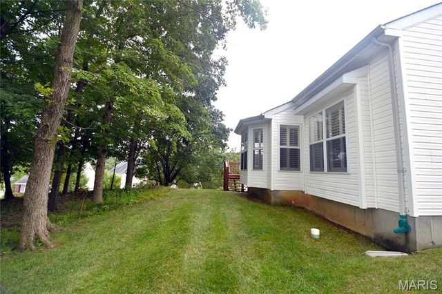 1002 Shire Lane, Eureka, MO 63025