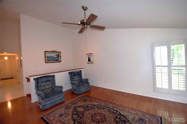 1002 Shire Lane, Eureka, MO 63025