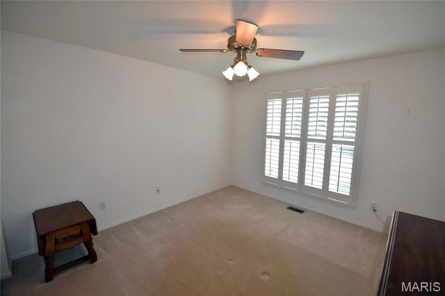 1002 Shire Lane, Eureka, MO 63025
