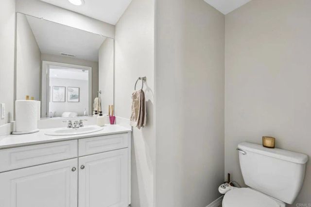 6977 Brass Pl, Carlsbad, CA 92009
