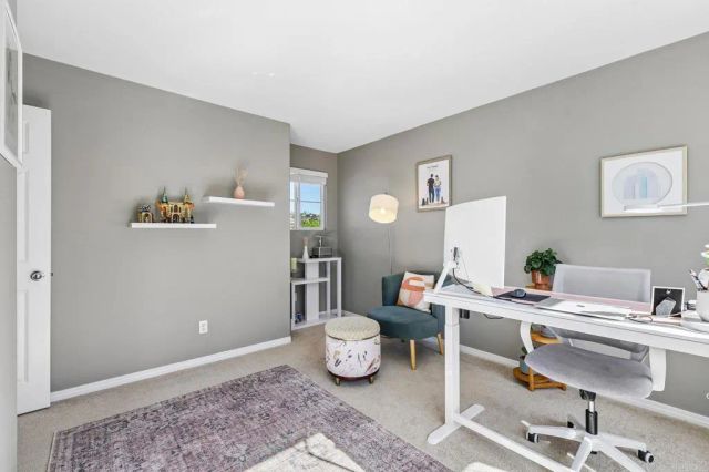 6977 Brass Pl, Carlsbad, CA 92009