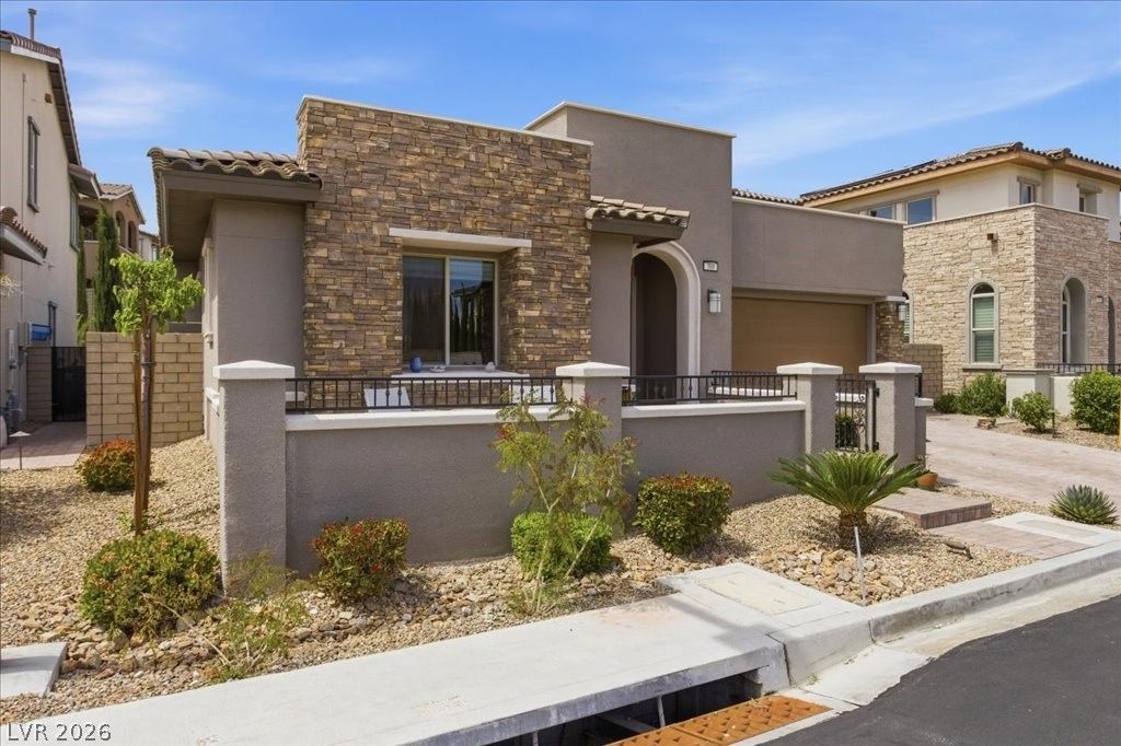 369 Molinetto Street, Las Vegas, NV 89138 — photo 2