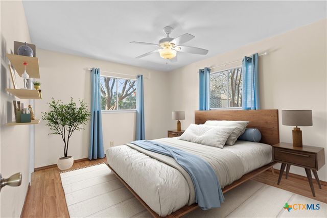 7337 Leading Oaks Street, Live Oak, TX 78233