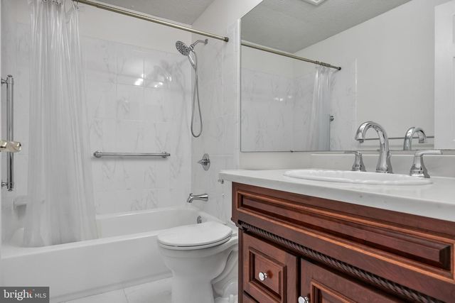 109 WOODTHRUSH TRL W, Medford, NJ 08055