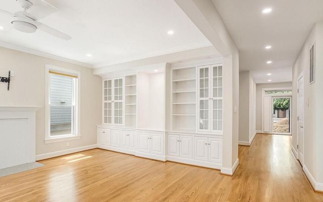 4728 23RD ST N, Arlington, VA 22207