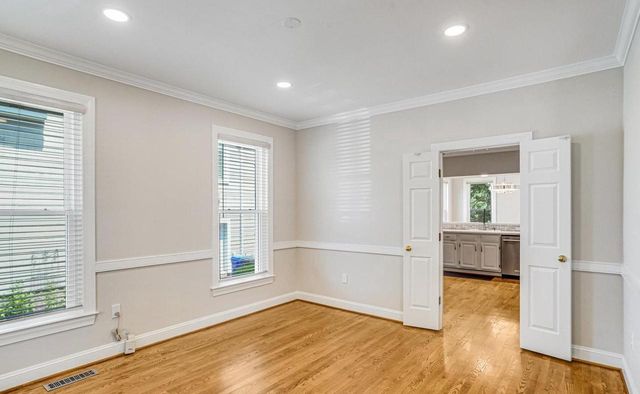 4728 23RD ST N, Arlington, VA 22207