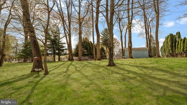 739 BRIDGEVIEW ROAD, Feasterville Trevose, PA 19053