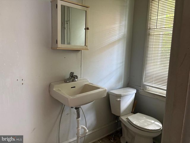 21 GAY ST, Christiana, PA 17509