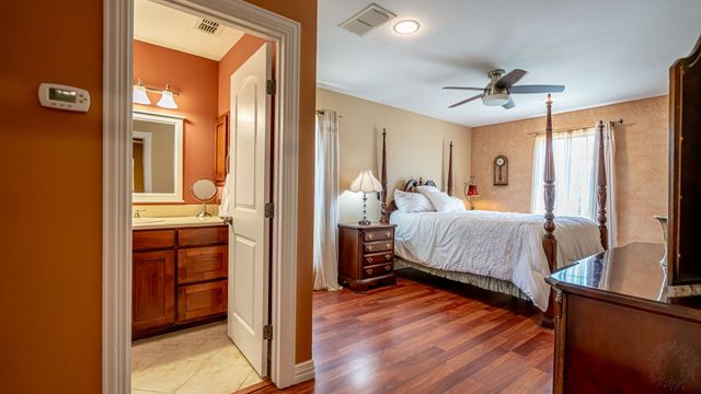 2308 Bentwater Court, Granbury, TX 76049