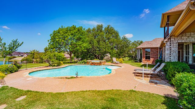 2308 Bentwater Court, Granbury, TX 76049