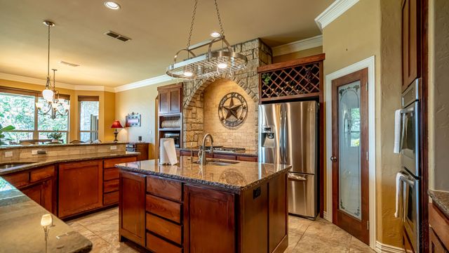 2308 Bentwater Court, Granbury, TX 76049