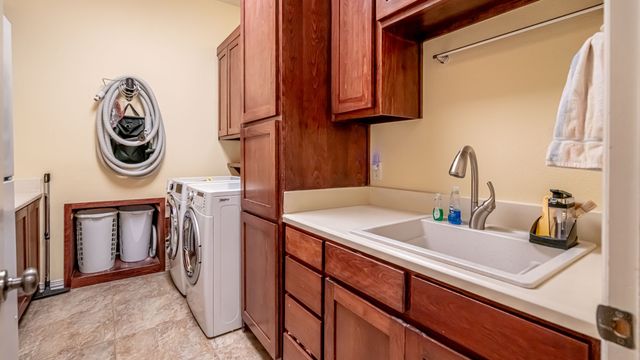 2308 Bentwater Court, Granbury, TX 76049