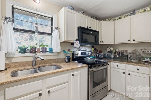 21235 Sandy Cove Road, Cornelius, NC 28031