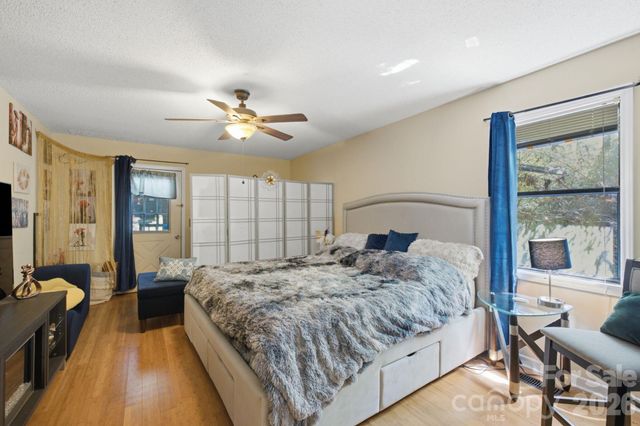 21235 Sandy Cove Road, Cornelius, NC 28031