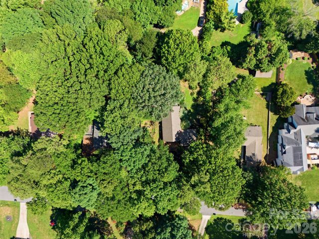 21235 Sandy Cove Road, Cornelius, NC 28031