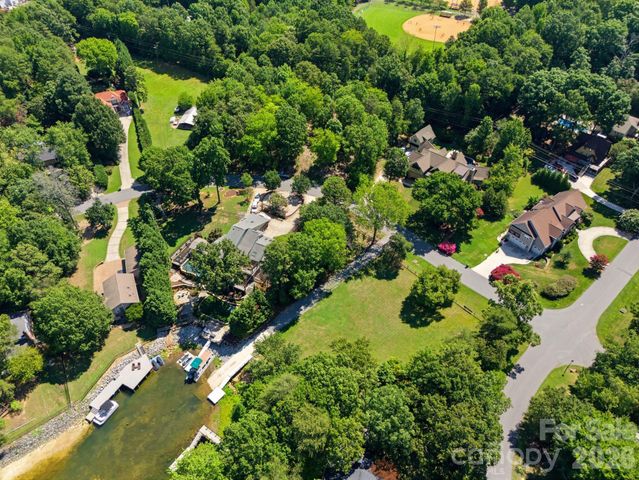 21235 Sandy Cove Road, Cornelius, NC 28031