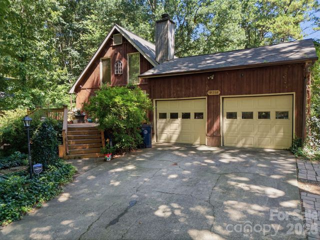21235 Sandy Cove Road, Cornelius, NC 28031