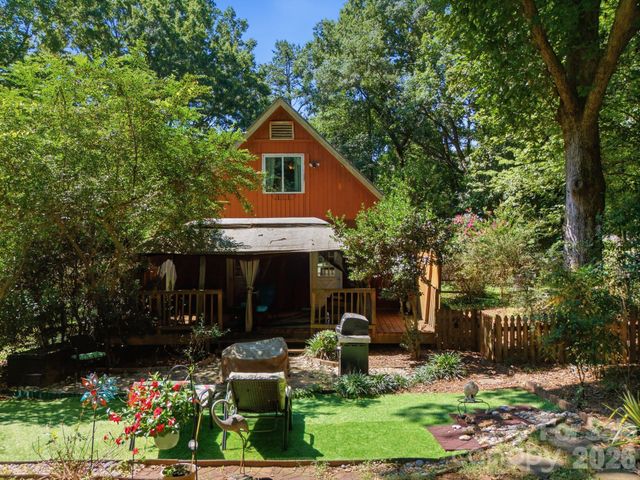 21235 Sandy Cove Road, Cornelius, NC 28031