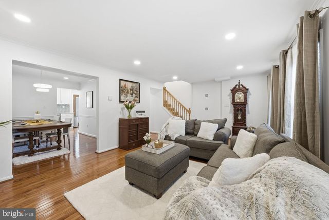 8218 DOCTOR CRAIK CT, Alexandria, VA 22306