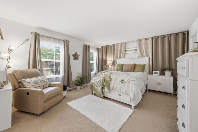 8218 DOCTOR CRAIK CT, Alexandria, VA 22306