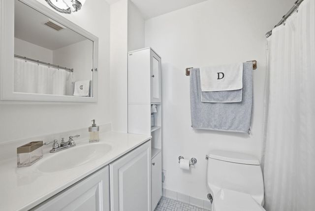 8218 DOCTOR CRAIK CT, Alexandria, VA 22306