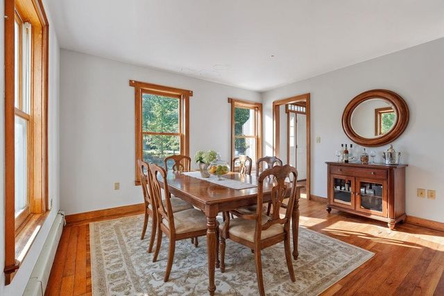19 Johnson Drive, Newmarket, NH 03857
