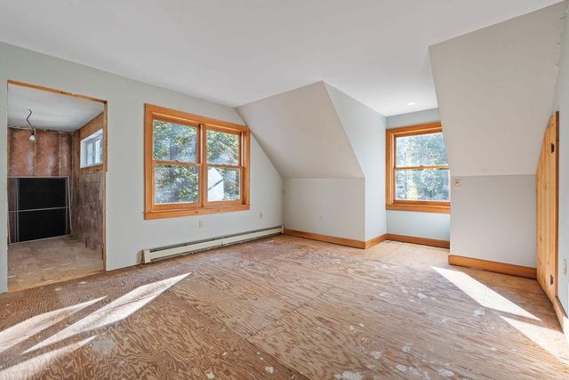 19 Johnson Drive, Newmarket, NH 03857