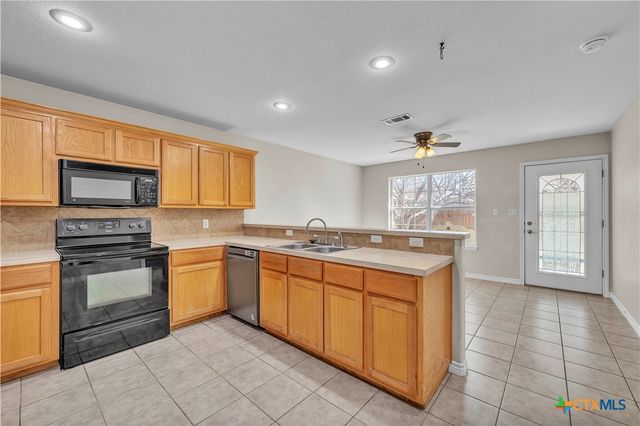 131 Gehler Circle, Nolanville, TX 76559