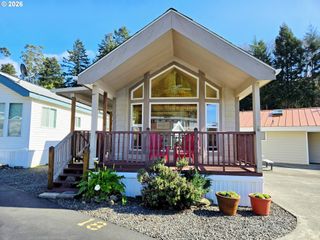 16219 LOWER HARBOR Rd 18, Brookings, OR 97415