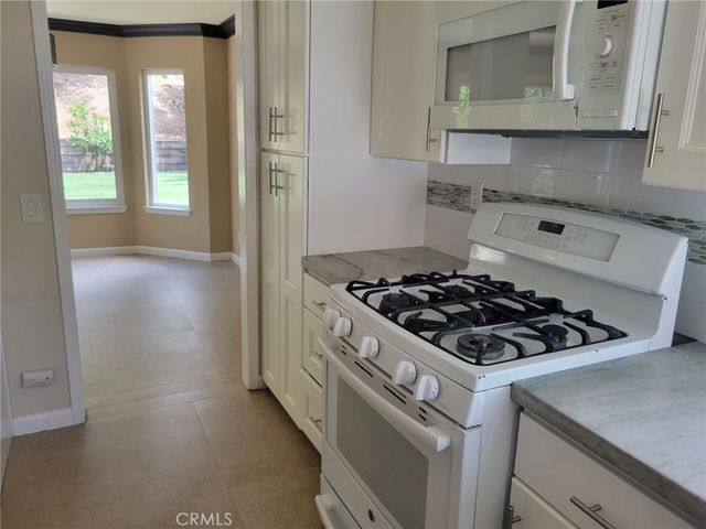19467 Eagle Ridge, Los Angeles, CA 91326