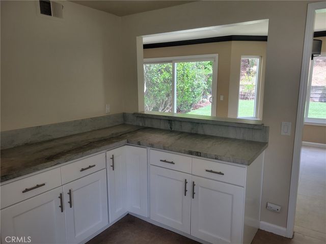 19467 Eagle Ridge, Los Angeles, CA 91326