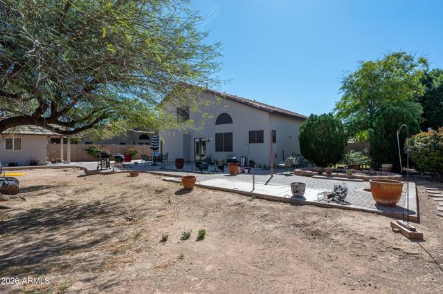 5010 W Gwen Street, Laveen, AZ 85339