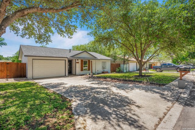 9816 MEADOW HL, Converse, TX 78109