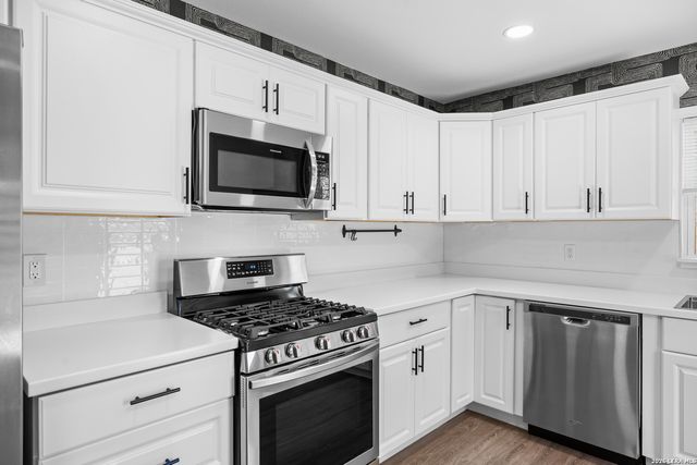 9816 MEADOW HL, Converse, TX 78109