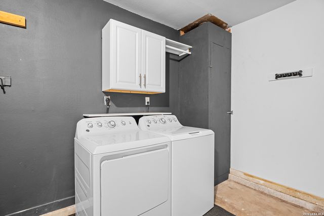 9816 MEADOW HL, Converse, TX 78109