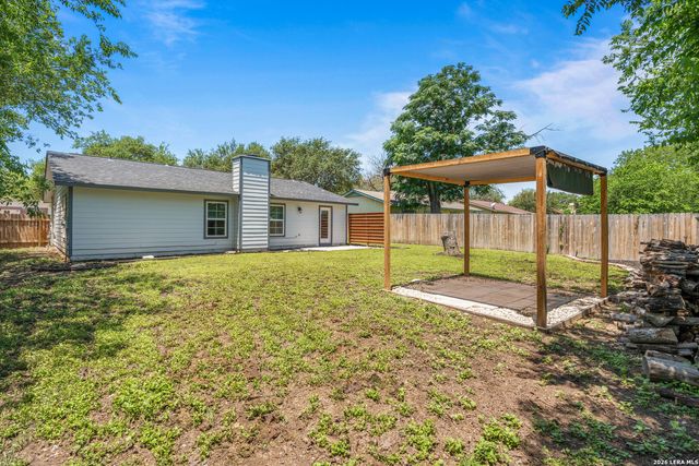 9816 MEADOW HL, Converse, TX 78109
