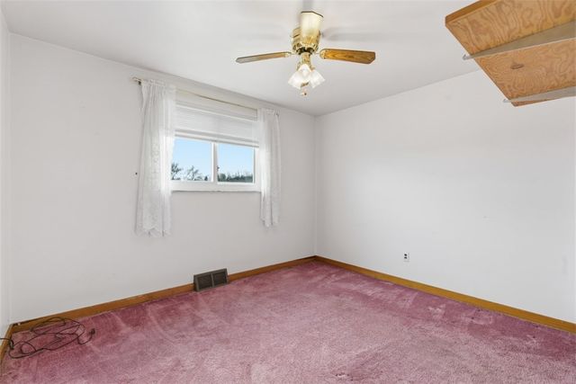 1241 PLEASANTVUE DR, Baldwin Boro, PA 15227